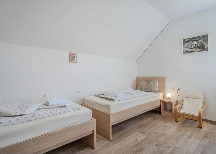 Weiss Sport & Relax - Happy Recica ob Savinji